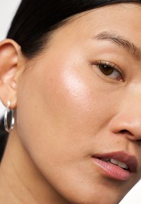 Revolution PRO REVOLUTION PRO HYDRA BRIGHT CREAM BLUSH - Rouge - pink