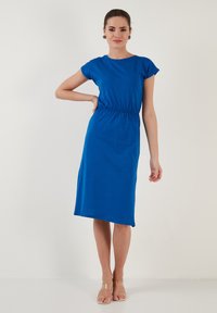 LELA SHORT SLEEVE MIDI - Day dress - royal blue