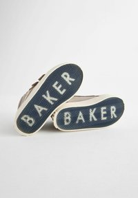 Baker by Ted Baker REGULAR FIT - Lær-at-gå-sko - stone