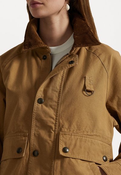 Polo Ralph Lauren CROPPED UTILITY JACKET - Chaqueta fina - berkshire tan