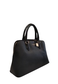 Borsa a mano nera strutturata realizzata in pelle testurizzata. Caratterizzata da doppie maniglie, hardware dorato e chiusura con zip con un accento con il marchio.