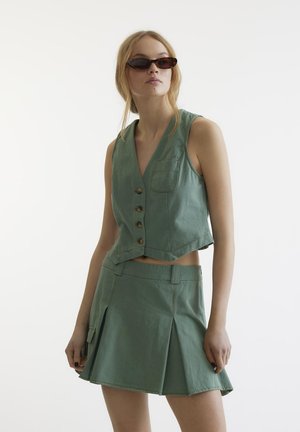 CAM SHORT VEST - Vestă - watercress