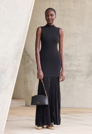 MICHAEL Michael Kors, ATHENA DOME - Kabelka - black