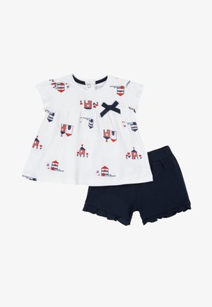 Chicco Set 3 Pantaloncini E 3 Magliette Per Bambino, Cotone, Blu, Taglia 5 Anni – Divertenti E Pratici