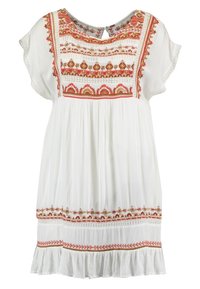 Valkoinen mekko lyhyillä hihoilla, jossa on kirkasta brodeerausta punaisena ja kultaisena vartalon kohdalla ja alahelman ympäri, frilla reunassa.
