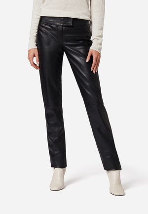 LOW CUT - Leather trousers - schwarz