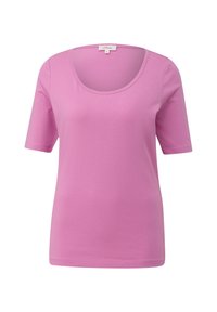 Roze dames T-shirt met korte mouwen en ronde hals, eenvoudige ontwerp en zichtbaar merkembleem binnen de kraag.