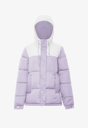 Paarse pufferjack met een witte bovenkant, voorzien van een kap, een voorrits, twee zijzakken en een gewatteerde textuur.