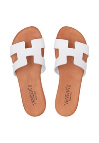 Hvite slidesandaler med et skåret "H"-design, overdel i lær og såle i tan-lær med "Venezia Made in Italy" branding.