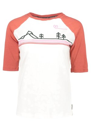 T-shirt blanc et rouille à manches raglan avec graphique montagne, arbre et ligne en forme de cœur sur la poitrine.