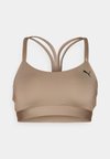 KEEPS ULTRABARE STRAPPY - Vidutiniškai krūtinę prilaikanti sportinė liemenėlė - totally taupe