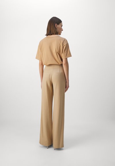 Veronica Beard TONELLI PANT - Trousers - dark camel/light camel