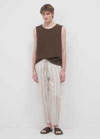 Calliope JOGGER RIGA OPERATA - Jogginghose - var sabbia
