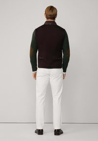Hackett London Weste - dark brown