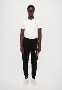 Polo Ralph Lauren POLO SPORT JOGGERS - Dresside alumine osa - black/white