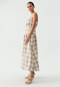 THE FATED FIGARO - Maxi dress - natural gingham
