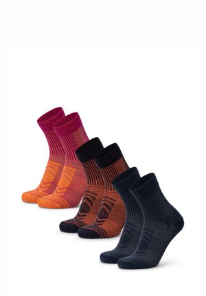 3-PACK  - Sports socks - orange/fuchsia/navy