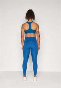 Nike Performance ONE - Tights - court blue/white