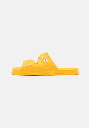 POOL SLIDES UNISEX - Badesandaler - yellow