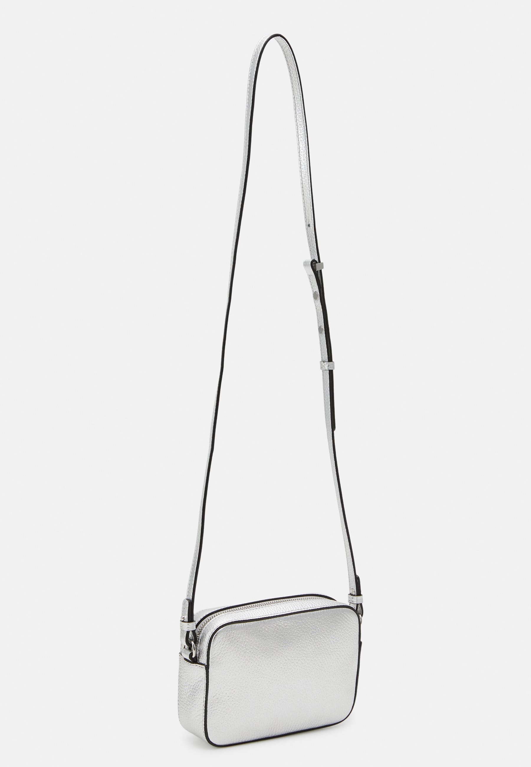 【関税&送料込】Coccinelle Bags Silver Coccinelle BEAT - Cross body bag - silver-coloured - Zalando