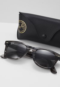 Ray-Ban WAYFARER UNISEX - Óculos de sol - black