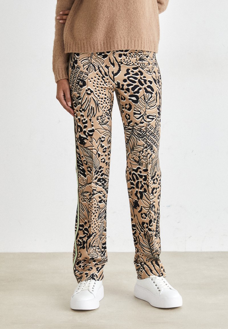 Marc Cain Owl Print Trouser Beige/Black