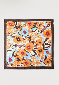 Επιλέχθηκε, brown/orange/blue