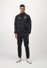 adidas Performance MANCHESTER UNITED EU PRE JACKET - Joukkuetuote - black/hi-res blue/tribe yellow