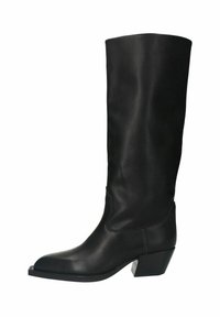 Bottes noires en cuir montantes avec un embout carré et un talon bas empilé. Texture lisse, design simple et sans embellissements visibles.