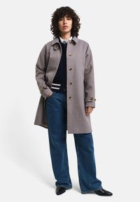 GANT CHECKED CAR - Klassisk frakke - cacao