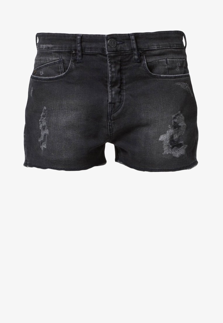 Schwarze Denim-Shorts mit fransigem Saum, beschädigten Patches und fünf Taschen. Mit einem Frontknopfverschluss und Gürtelschlaufen.