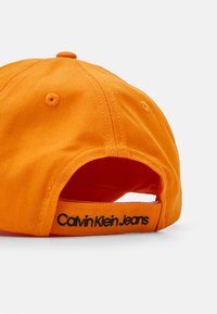Calvin Klein Jeans MONOGRAM BASEBALL UNISEX - Boné - orange summit