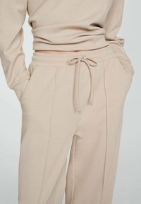Mango Nohavice - beige
