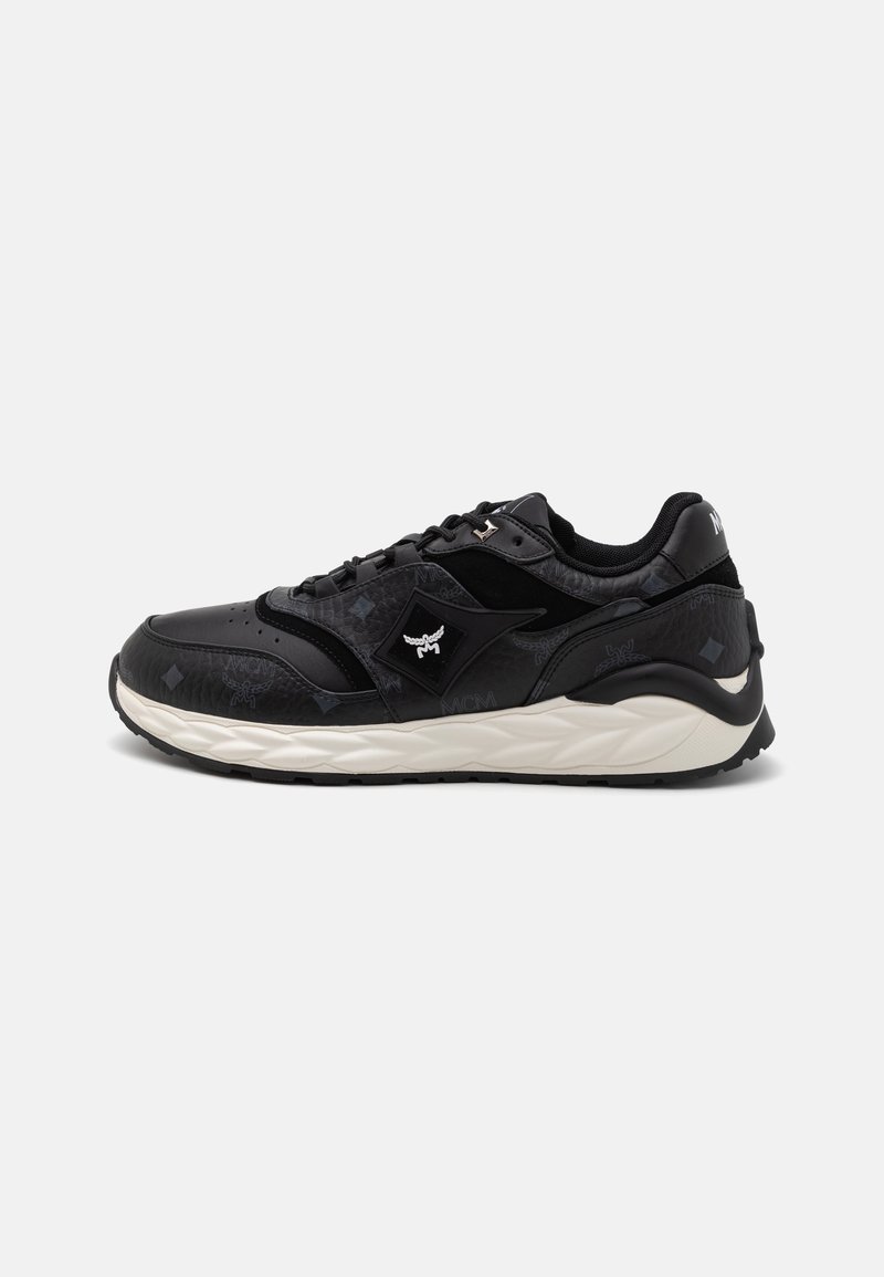 MCM SKYWANDER  - Sportcipő - black