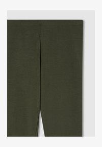 Selezionato, verde militare scuro
