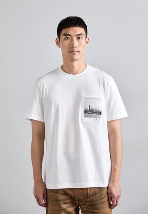 Helmut Lang POSTCARD SKYLINE - Trükipildiga T-särk - white
