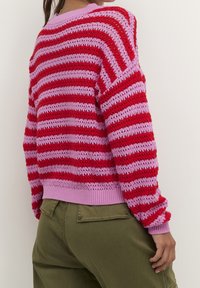 Culture Svetr - pink