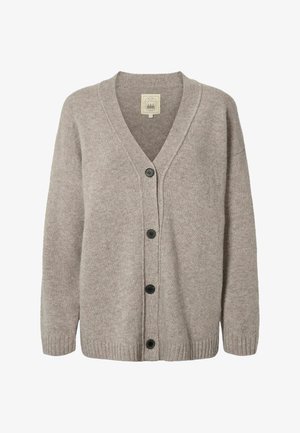 Vaaleanharmaa neuletakki, valmistettu pehmeästä neuloskankaasta. Ominaisuuksiin kuuluu V-aukko, kuusi mustaa nappia sekä resorit hihansuissa ja helmassa. Rentoa istuvuutta.