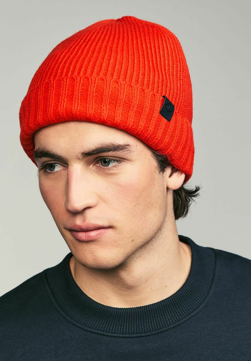 Next WATERPROOF - Beanie - red