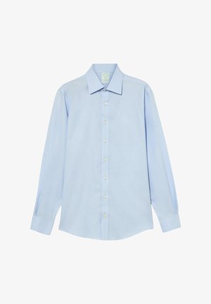 Lichtblauwe overhemd met lange mouwen, een klassieke kraag, knoopsluiting aan de voorkant en manchetten; gemaakt van gladde stof, met een normale pasvorm en zonder patronen.