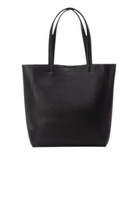 Borsa a mano nera in pelle con texture liscia, apertura superiore, due manici lunghi e design minimale. L'interno è spazioso per portare oggetti.