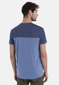 icebreaker MER COOL LITE SPHERE  - T-shirt till träning - LIGHT BLUE