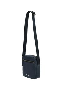 Borsa a tracolla blu navy in tessuto morbido; presenta una chiusura con zip, una tracolla regolabile e una tasca frontale con zip. Dimensioni compatte per gli oggetti essenziali.