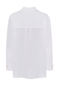 Weißes Langarmhemd mit Kragen, Rückenfalte und geknöpfte Manschetten. Hergestellt aus glattem Material, mit einem einfachen, unauffälligen Design.