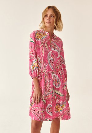 MIRAMI - Shirt dress - pink