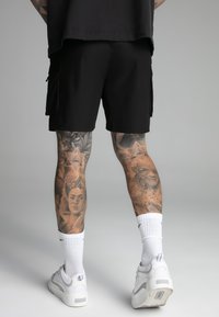 SIKSILK - Szorty