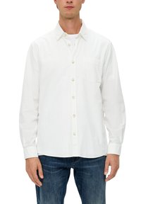 s.Oliver REGULAR - Hemd - weiß