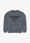 NBA LOS ANGELES LAKERS LINEAR GRAPHIC BOXY CREW - Sweatshirt - space grey