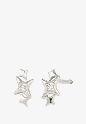 Boucles d'oreilles en argent avec un design de feuille de lierre, ornées de petits strass clairs au centre de chaque feuille. Fini lisse et poli.