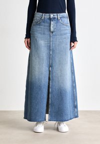 Tommy Jeans CLAIRE SKIRT - Fustă denim - blue